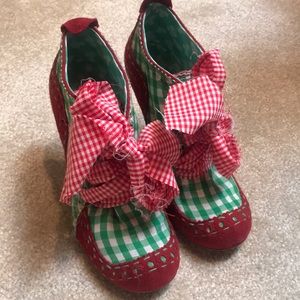 Gingham Pattern Bow Shoes